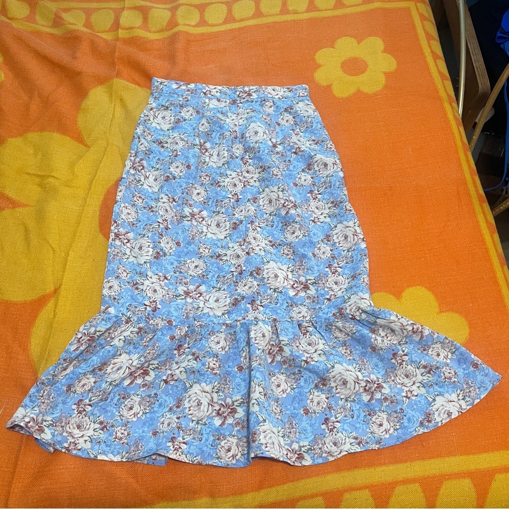 Floral zipper skirt with matching crop top